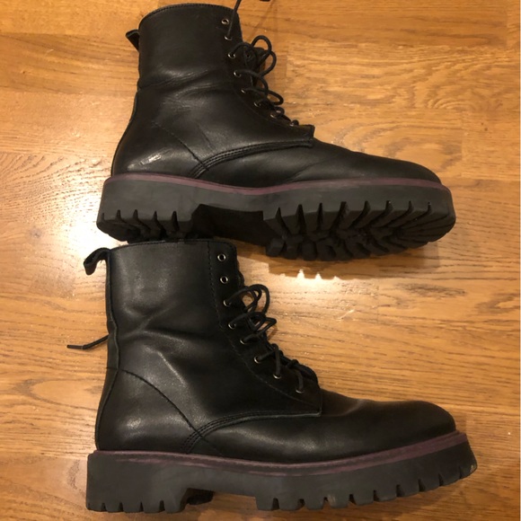Black leather combat boots - Picture 4 of 10